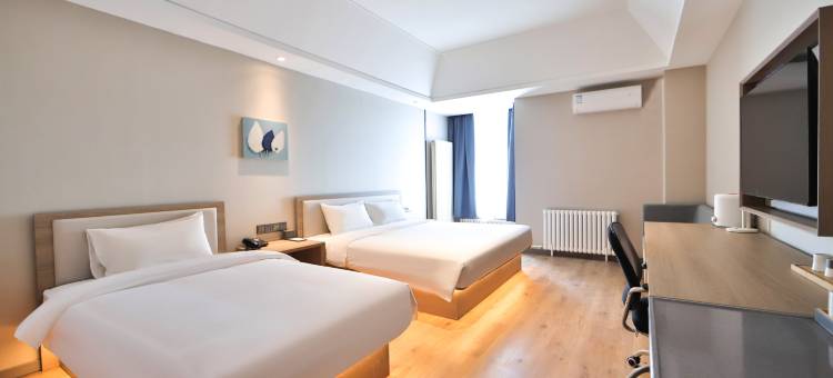 长春南湖假日酒店(南湖公园工农广场地铁站店)图片