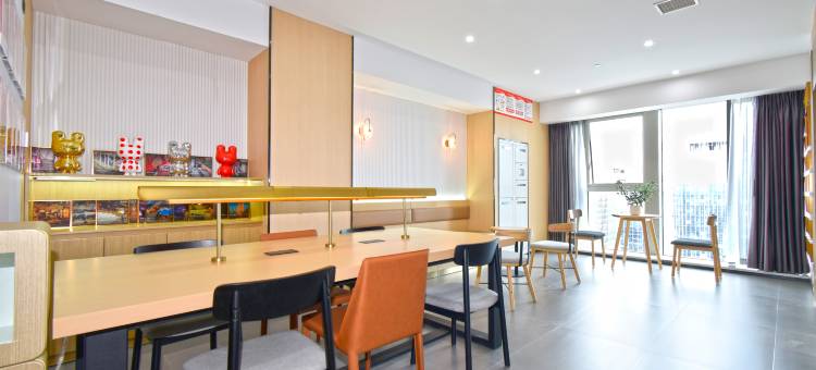 尚客优悦酒店(重庆江北国际机场中央公园店)图片