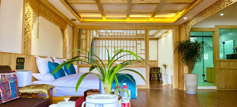 香格里拉一家一院精品民宿图片