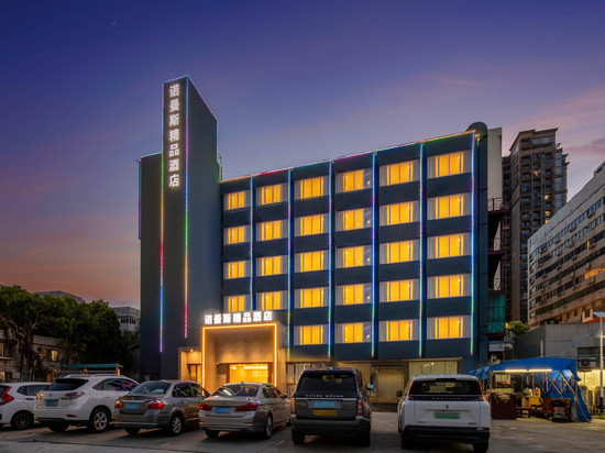 珠海诺曼斯精品酒店(海滨泳场情侣路店)