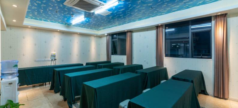 赫本酒店式公寓(清远新城粤运汽车站店)图片