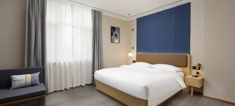 艺龙安云酒店(鄄城汽车站人民广场店)图片