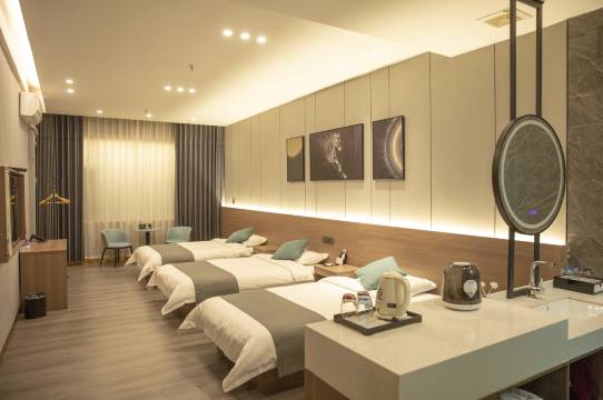 君澜酒店(沁阳焦百商厦店)