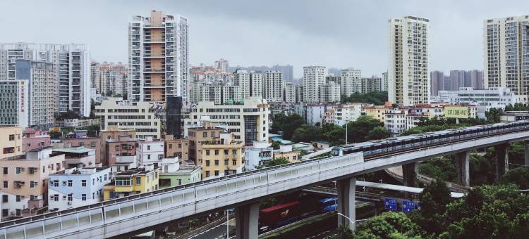 冠寓(大芬地铁站店)图片