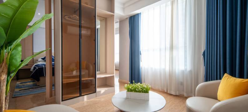 龙猫星球酒店(大邑高铁站店)图片