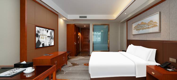 林芝柏栎荟舍酒店图片