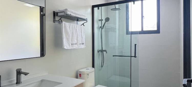 罗平山水间客栈图片