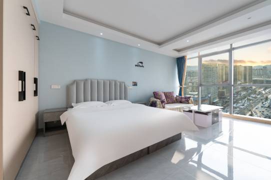 优途度假公寓(威海站韩乐坊店)