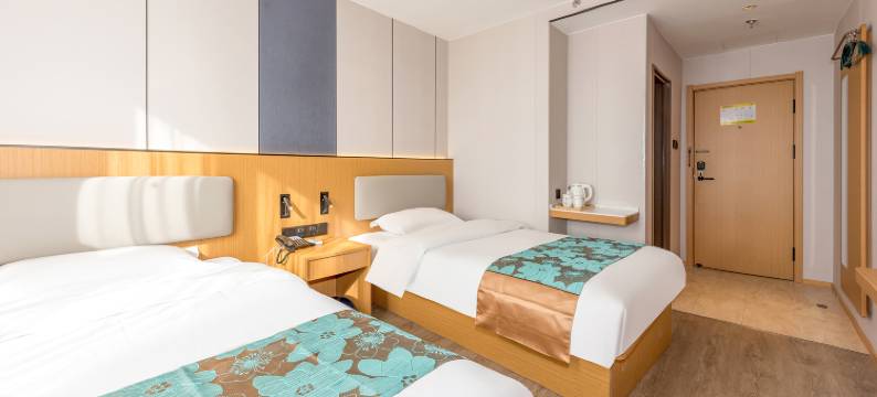 快乐时光轻奢酒店(北京丰台火车站纪家庙地铁站店)图片