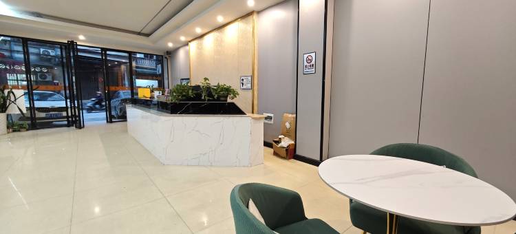 防城港中天商务酒店(防城区嘉乐城店)图片