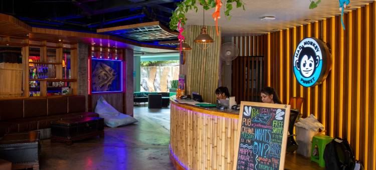 普吉岛疯猴子酒店(Mad Monkey Phuket)图片