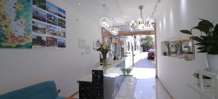 舍外岚青时光美宿(大理古城店)图片