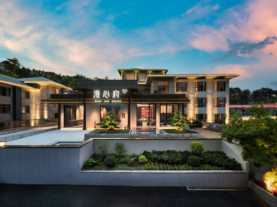 庐山牯岭观云漫心府