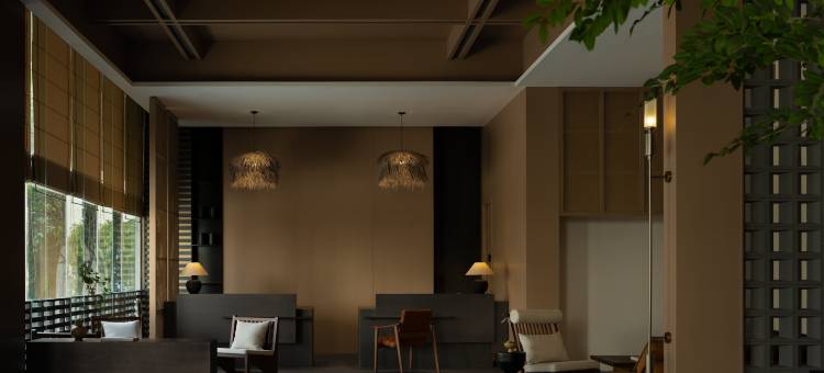 烟雨•云兮Riverside 江景美学度假酒店(凤凰古城沱江店)图片