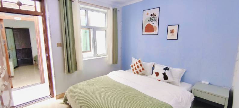 乌兰抚月民宿(茶卡店)图片