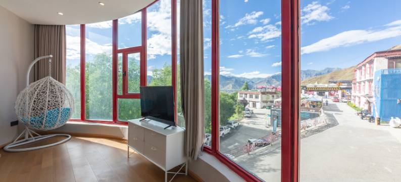 拉萨睦林暄酒店(文成公主剧场店)图片