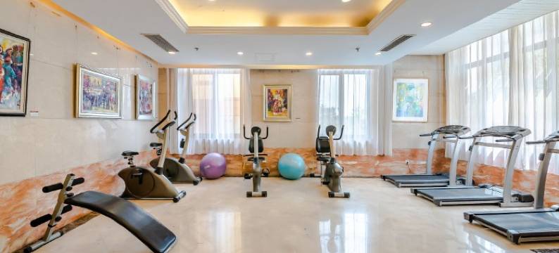 青岛海林山庄大酒店(石老人海水浴场海安路地铁站店)图片