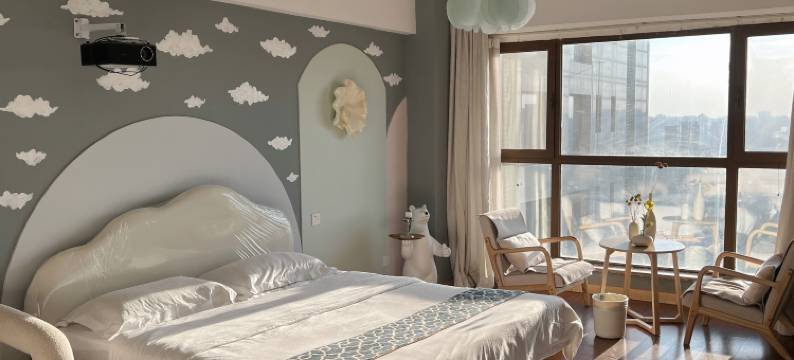 拾光里影音民宿(小寨金莎国际店)图片