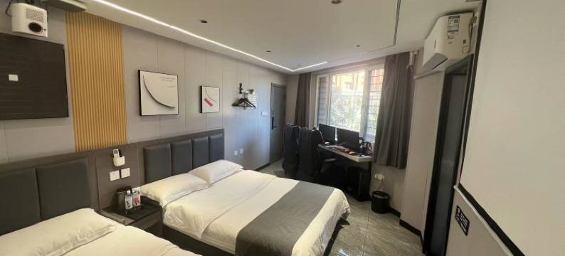 向日葵电竞电影酒店图片