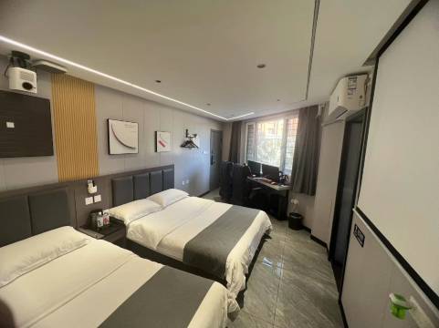 向日葵电竞电影酒店