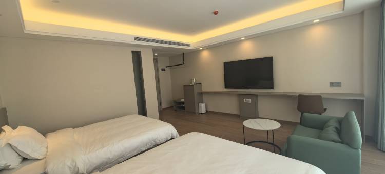 囍悦假日酒店(阳江东平珍珠湾店)图片