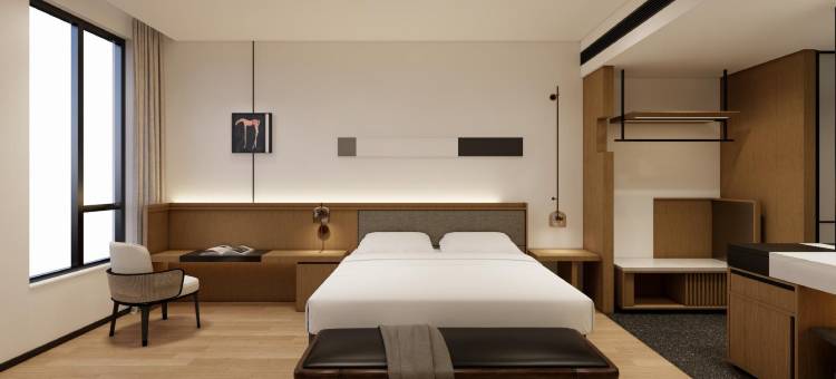 SFEEL设计师酒店(成都双流国际机场店)图片