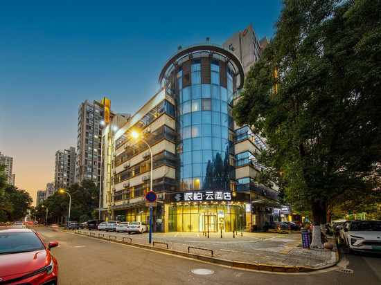 如家派柏·云酒店(常州新北万达广场火车站店)