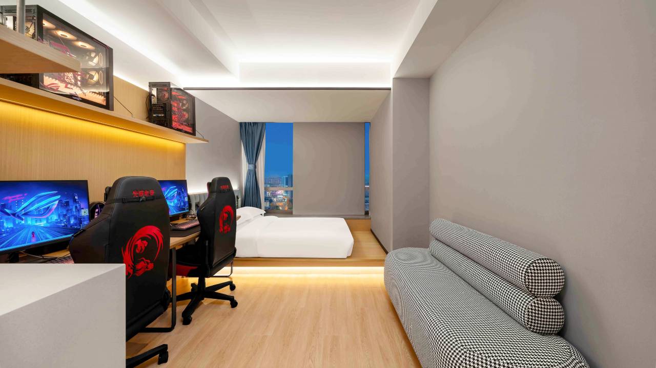 和光玩家国度H·ROG电竞酒店(成都双流机场海滨城购物中心店)图片