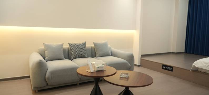 十三涧民宿(威海北站欧乐坊店)图片