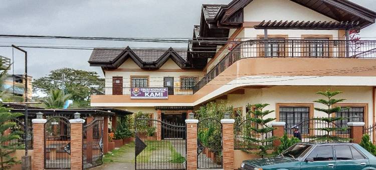 RedDoorz @ Solid Rock Guest House Baler图片