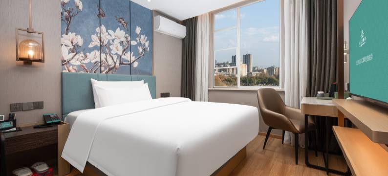 白玉兰商务酒店(武汉黄鹤楼复兴路地铁站店)图片