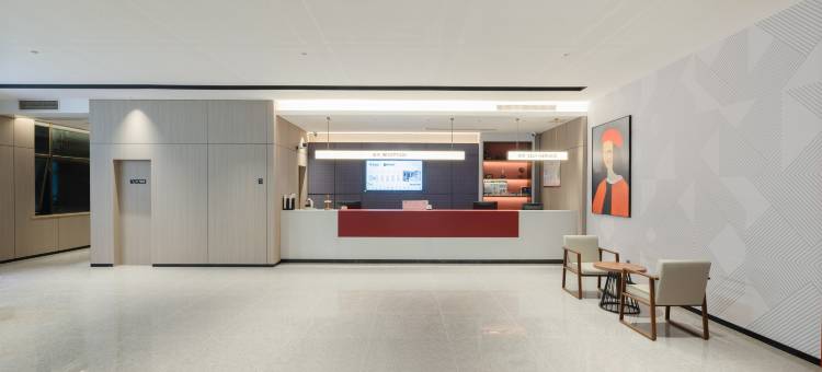 柏曼酒店(南宁师范大学北湖南路地铁站店)图片