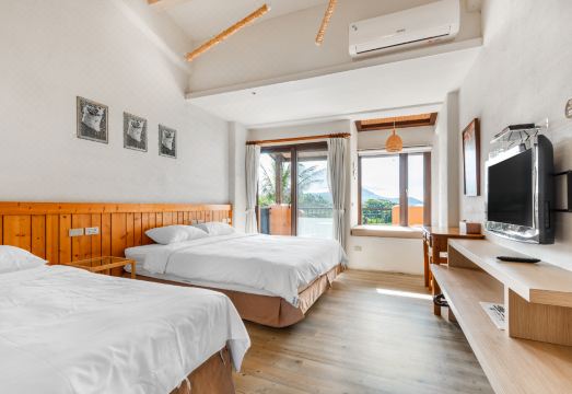 垦丁牧场旅栈二手童话民宿外景图