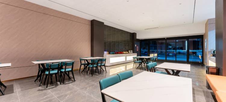 美豪酒店(济南西站印象济南泉世界店)图片