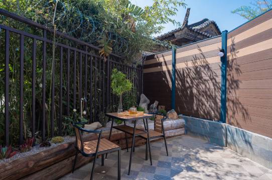 溯隐花间泊民宿(红河哈尼族彝族自治州建水朱家花园建水古城店)图片