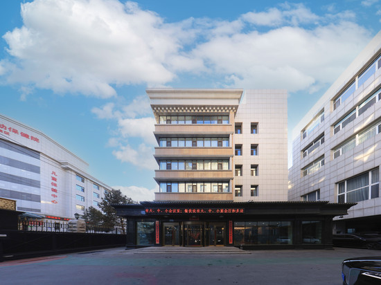长春清华睿景酒店(万象城桂林路店)