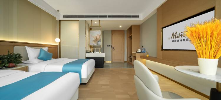 嘉隆曼福特酒店(万达广场国际会展中心店)图片