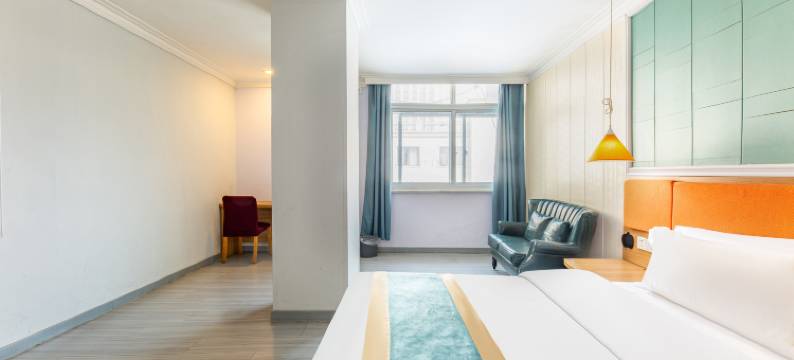 轻住联盟·武汉莱卡雅苑酒店(武昌火车站宏基客运站店)图片