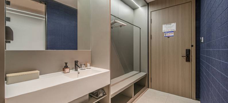 和·轻居酒店(南山科技园店)图片