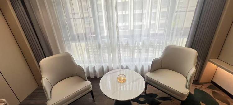裕前酒店图片