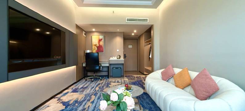 深圳坪山高铁站乐安居国际酒店(锦龙地铁站店)图片