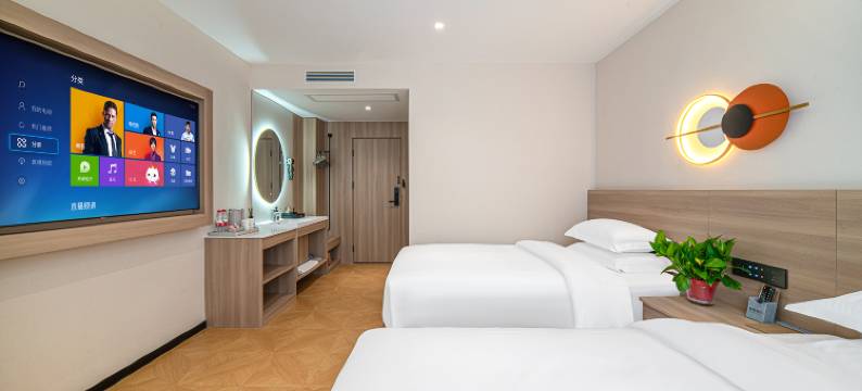 奥臻酒店(盐湖店)图片