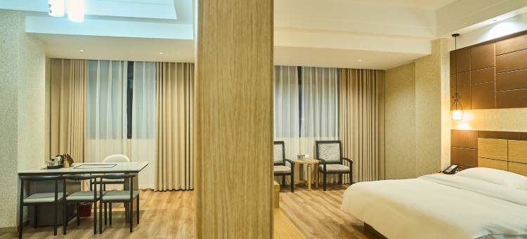 丘北柏延大酒店(椒莲广场店)图片