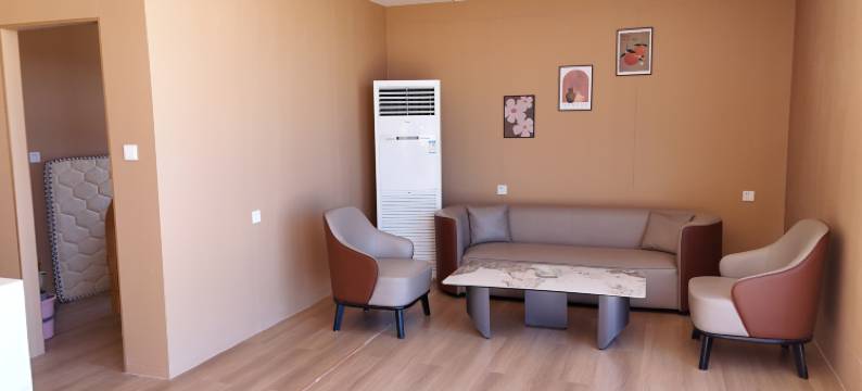 夜鸣沙星宿酒店图片