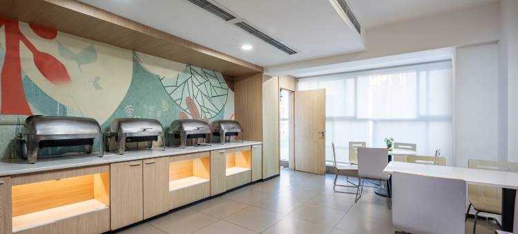 睿轩酒店(成都火车东站凯德广场店)图片