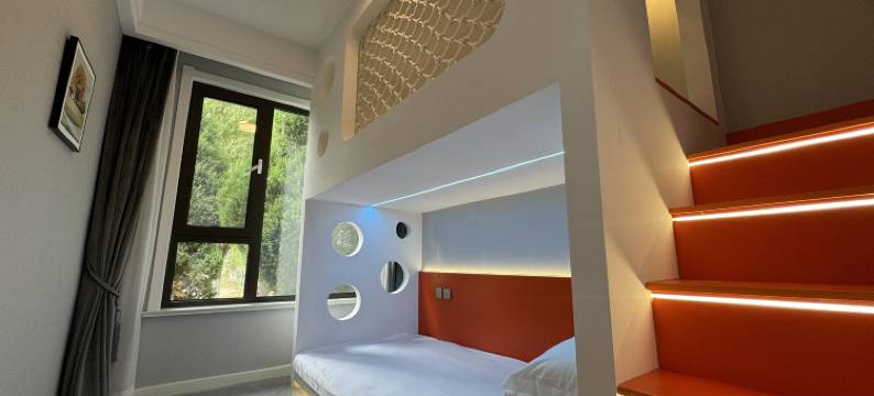 海畔七彩合院(一杯澜店)图片