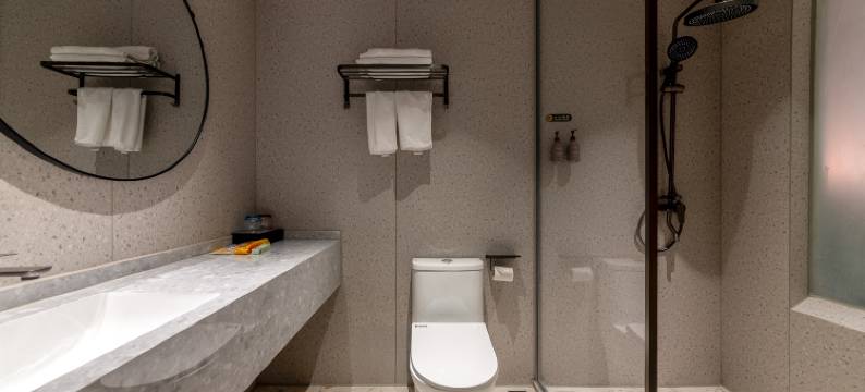 华城季酒店(海口高铁东站龙湖天街店)图片