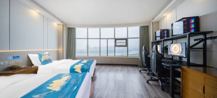 美娱·星峰电竞酒店(新余大桥火车站店)图片