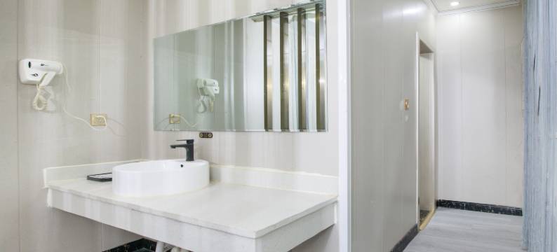 茫崖温馨酒店图片