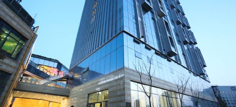 日照奕舍精选公寓(安泰国际广场大学城店)图片